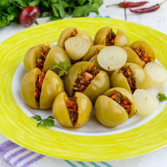 фаршировані зелені помідори