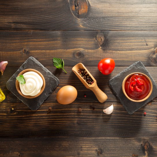 Соуси, яйце, овочі