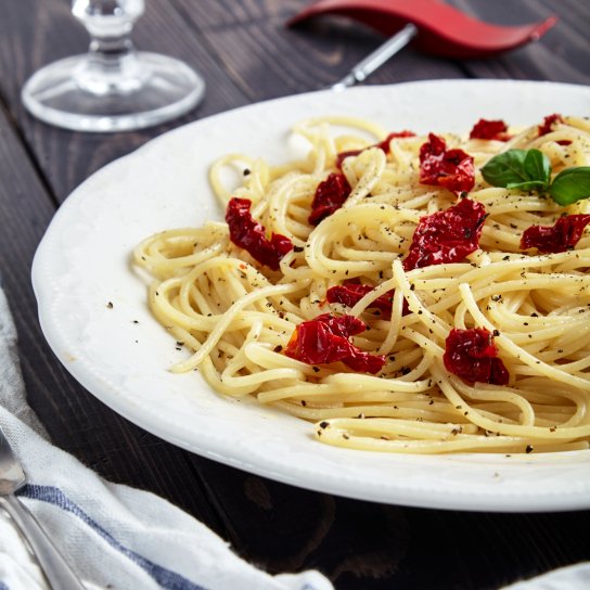 паста з в'яленими томатами
