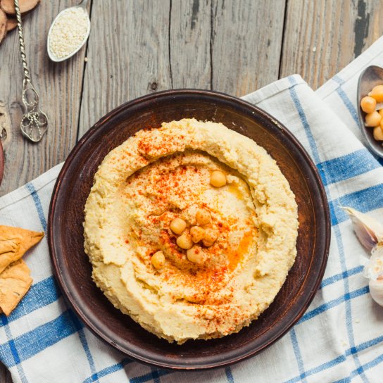 Хумус з часником