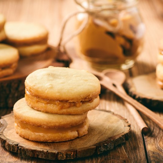 Пісочне печиво з вареним згущеним молоком