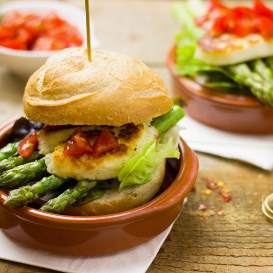 бургер зі спаржею