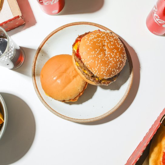 Гамбургер і піца