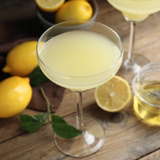 Коктейль Bee’s Knees