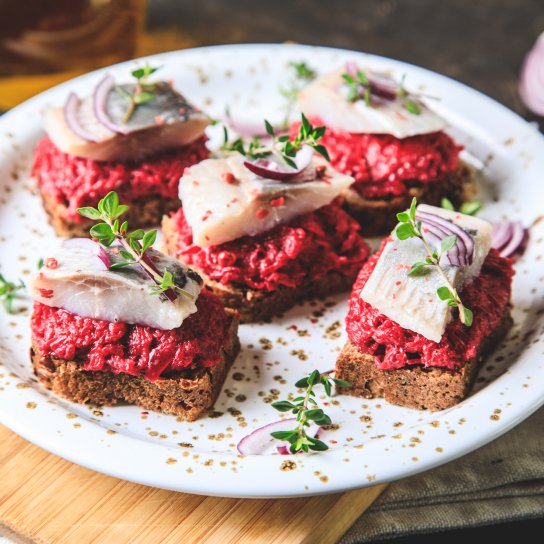 канапки з оселедцем