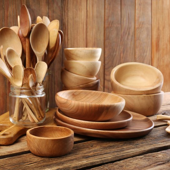 Як доглядати за дерев'яним посудом