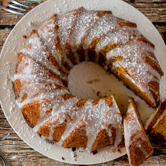 Італійський апельсиновий кекс чіамбелла