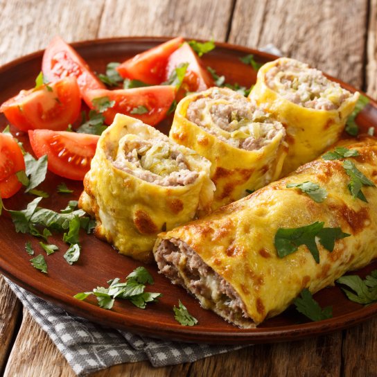 Яєчний рол з тунцем і перцем