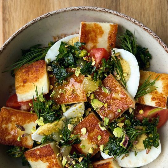 халумі з гречкою