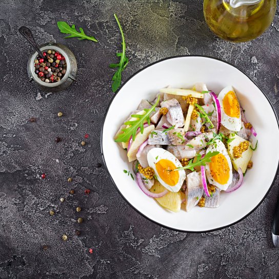 Салат с селедкой