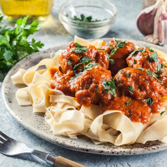 Мітболи з грибами і тальятеле