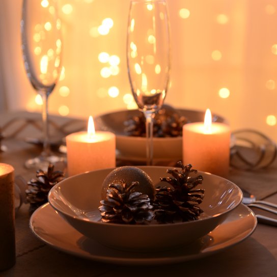 свічки, столовий посуд, різдво