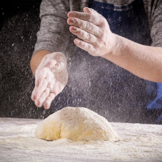 Замішування тіста