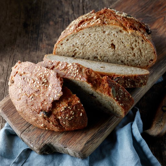 Домашній хліб зі шпинатом