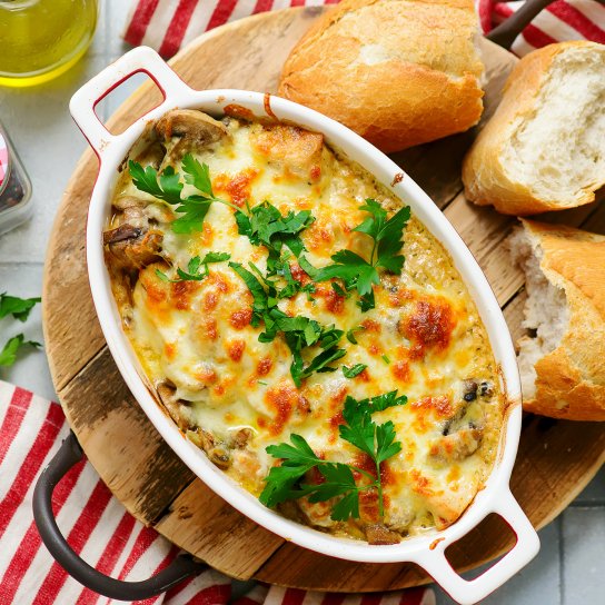 жульєн з куркою та грибами