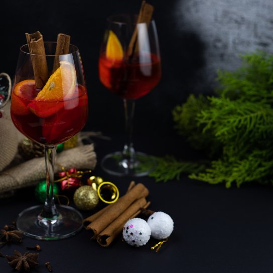 новорічні коктейлі з прикрасами