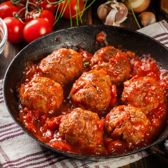 Фрикадельки з баклажанами