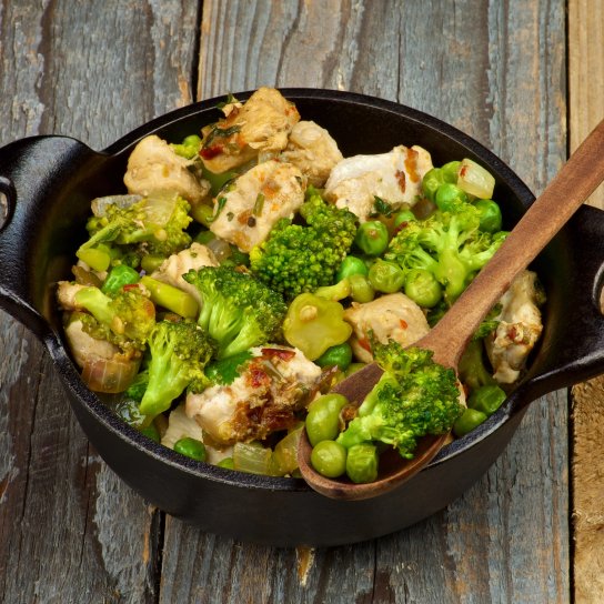 Часникова курка з броколі