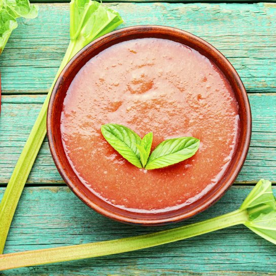 Суп із ревеню