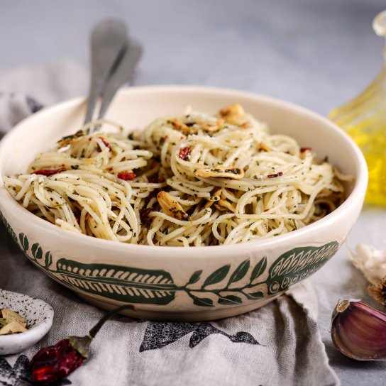 Спагеті з часником