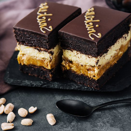 Торт "Снікерс"