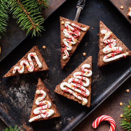 Ялинки брауні з глазур'ю