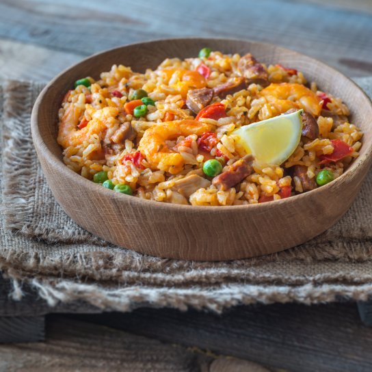 Паелья з індичкою