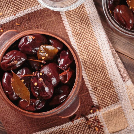 Мариновані сливи