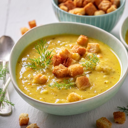 Суп-пюре з кабачками та плавленим сиром