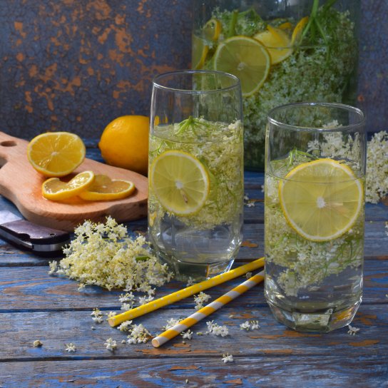 Напої з бузини