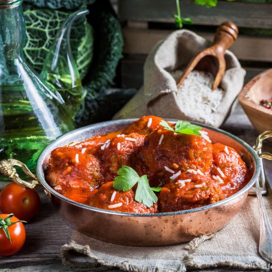 Овочеві кульки в томатному соусі