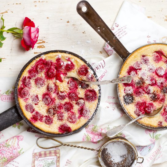 Ягідний пиріг клафуті