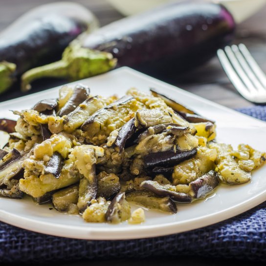 Баклажани на сковороді