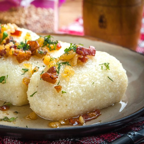 Картопляні вареники з бринзою