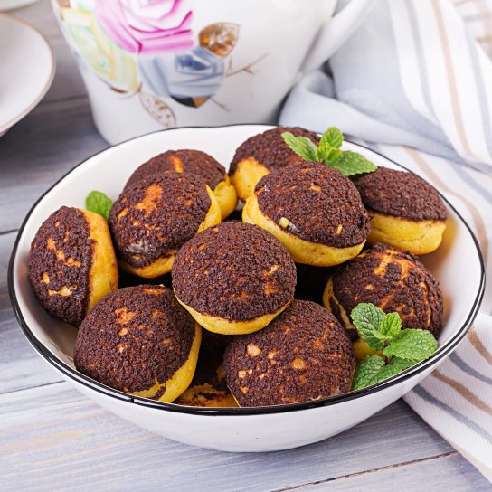 Тістечка шу з шоколадом