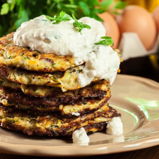 Оладки з зеленою цибулею