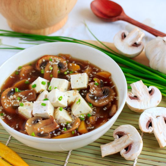 Суп з тофу і грибами - рецепт