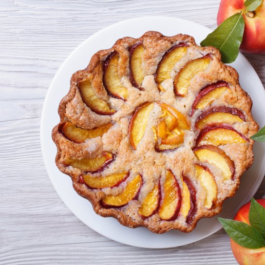 Пиріг з нектаринами