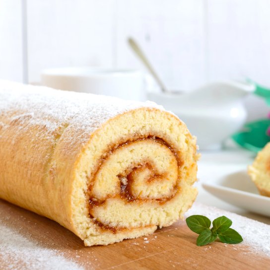 Абрикосовий рулет