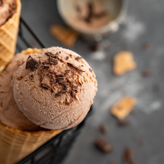 Веганське шоколадне морозиво