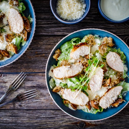 Салат зі смаженою куркою