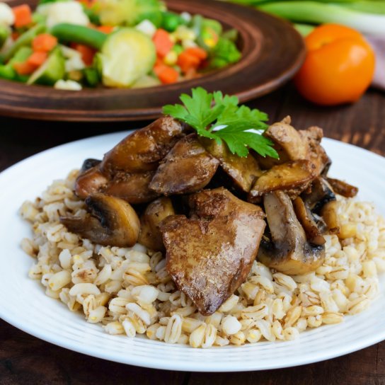 Булгур с печенью и овощами