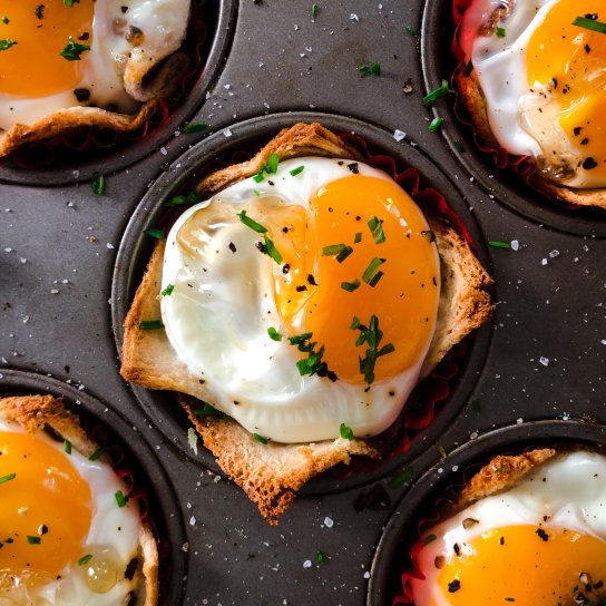 Яйця у листковому тісті