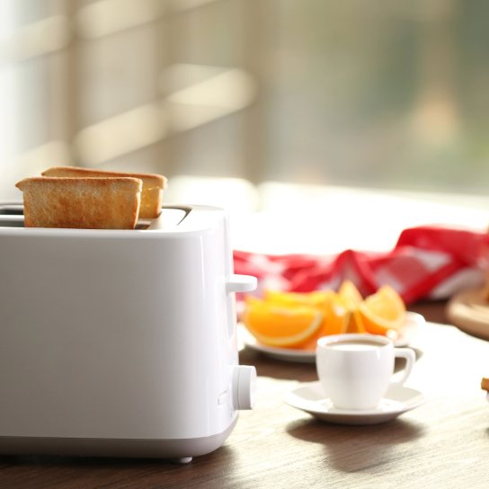 Як почистити тостер