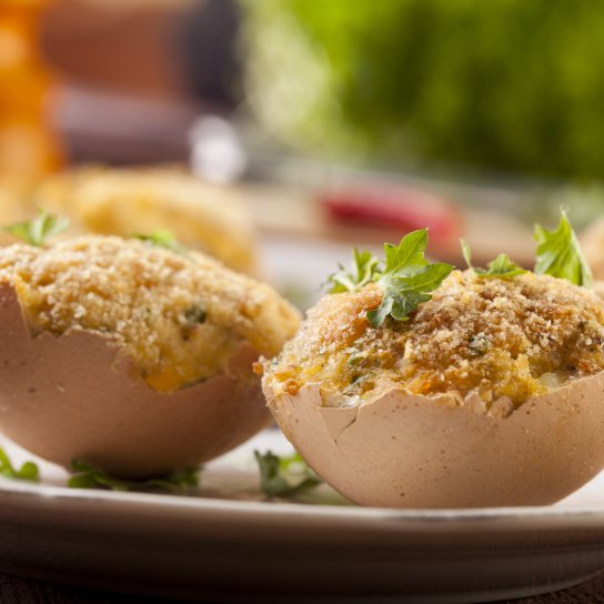 Фаршировані яйця в шкаралупі