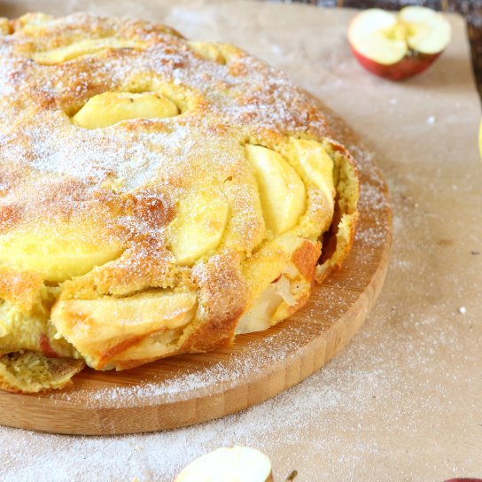 Шарлотка "Медова"