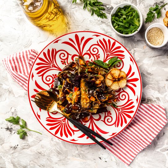 Салат з баклажанів по-корейськи