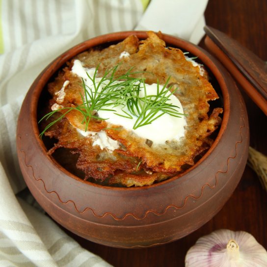 Деруни у горщику