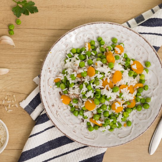 Салат с рисом