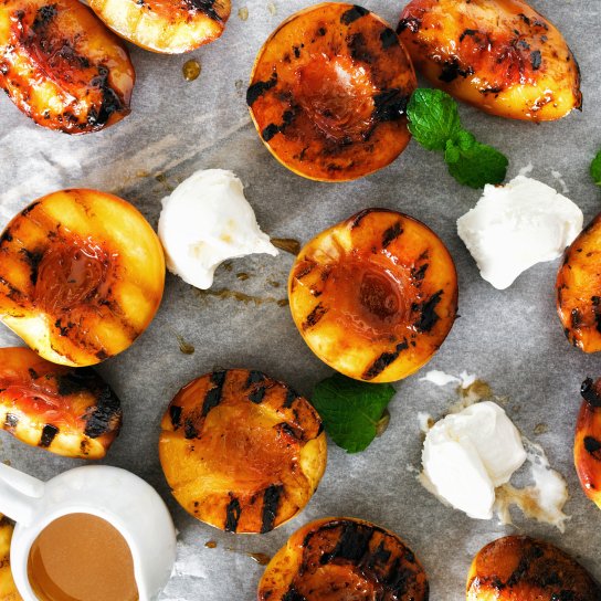 Карамелізований персик